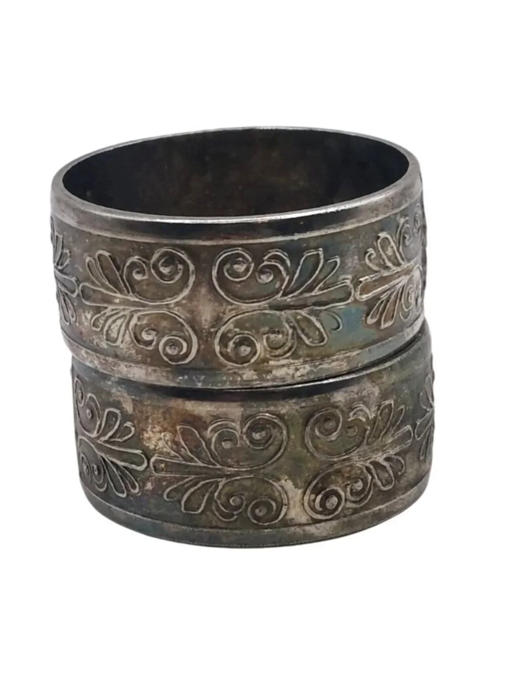 Napkin Rings Silver Plated Embossed Celtic Scroll Victorian Set Of 2 Vintage